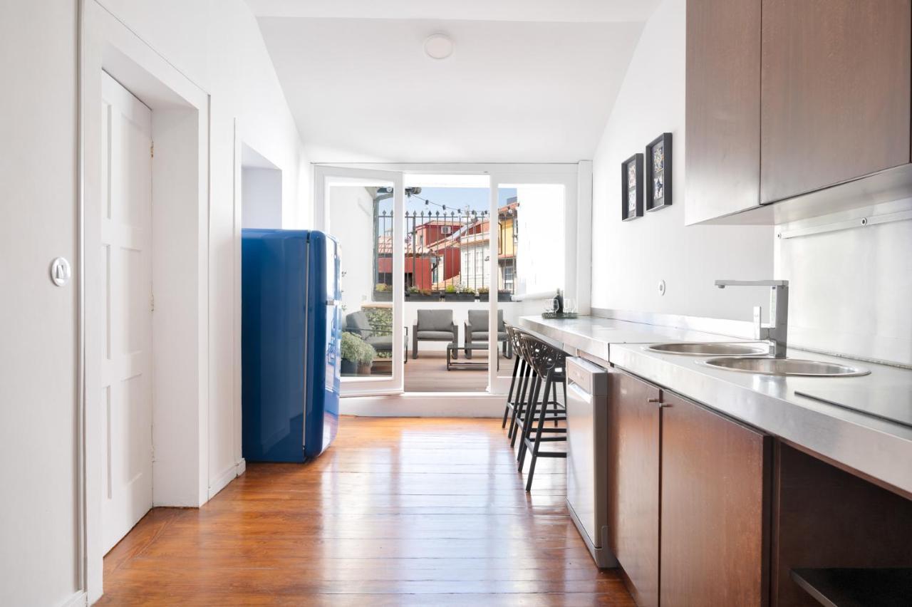 Historical Penthouse At Cardosas Block Apartment Порто Екстериор снимка
