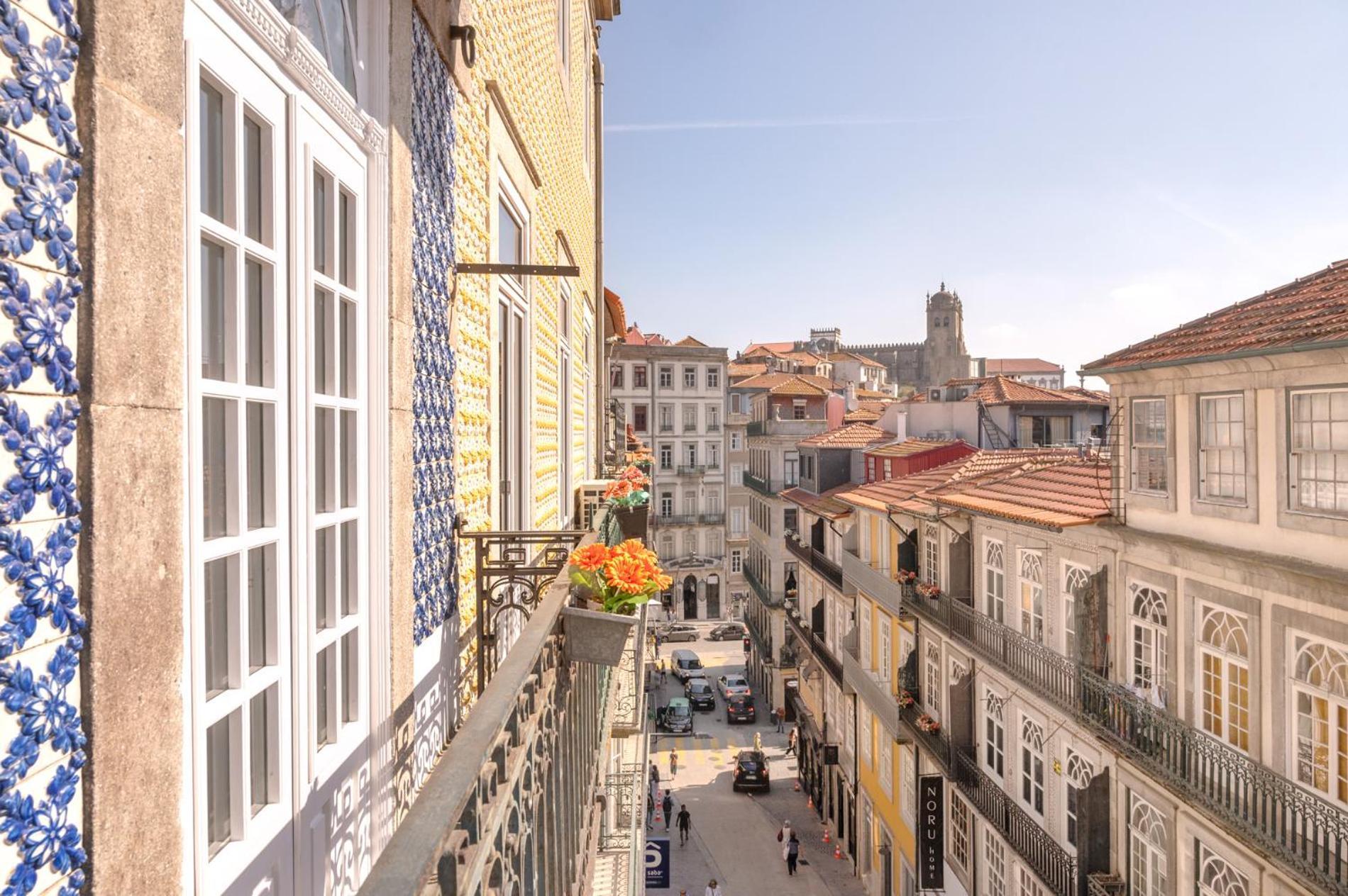 Historical Penthouse At Cardosas Block Apartment Порто Екстериор снимка